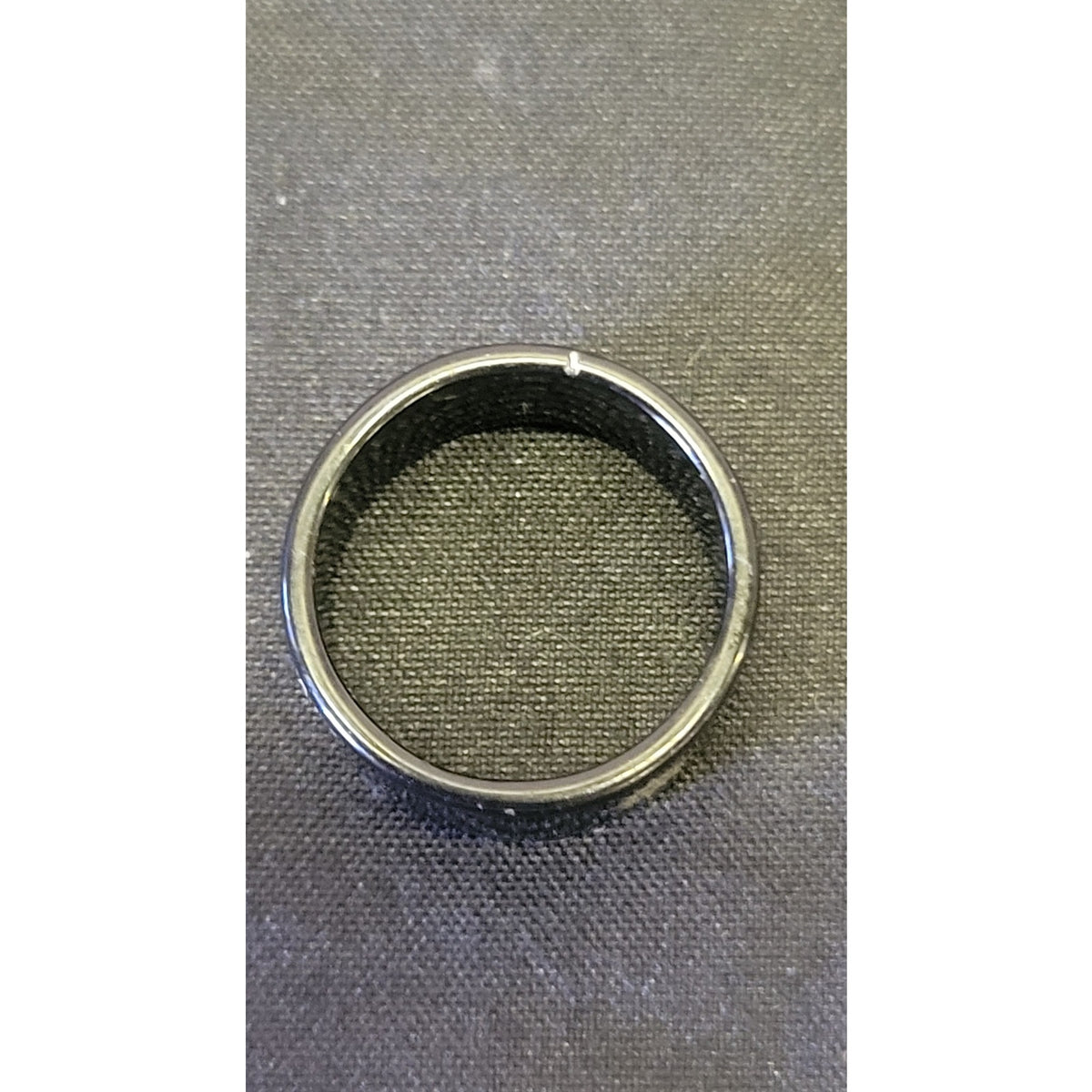 Size 6 1/2 stainless steel unisex ring